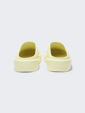 The California Sandal Canary Yellow secondary image